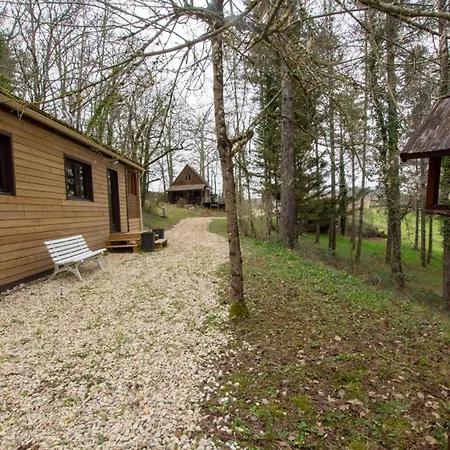 Semesterbostad Bois Intime Avec Wifi, Piscine Partagee, A 1 Km De St Pompont - Fr-1-616-429 Saint-Pompont