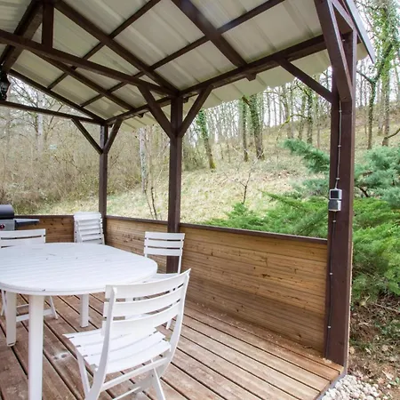 乡村民宿 Bois Intime Avec Wifi, Piscine Partagee, A 1 Km De St Pompont - Fr-1-616-429